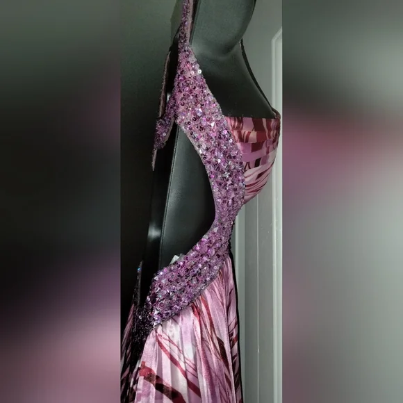 Women's Pink Formal, Prom of Cocktai Dress with Sequins, Stones & Embellishments - Picture 6 of 16